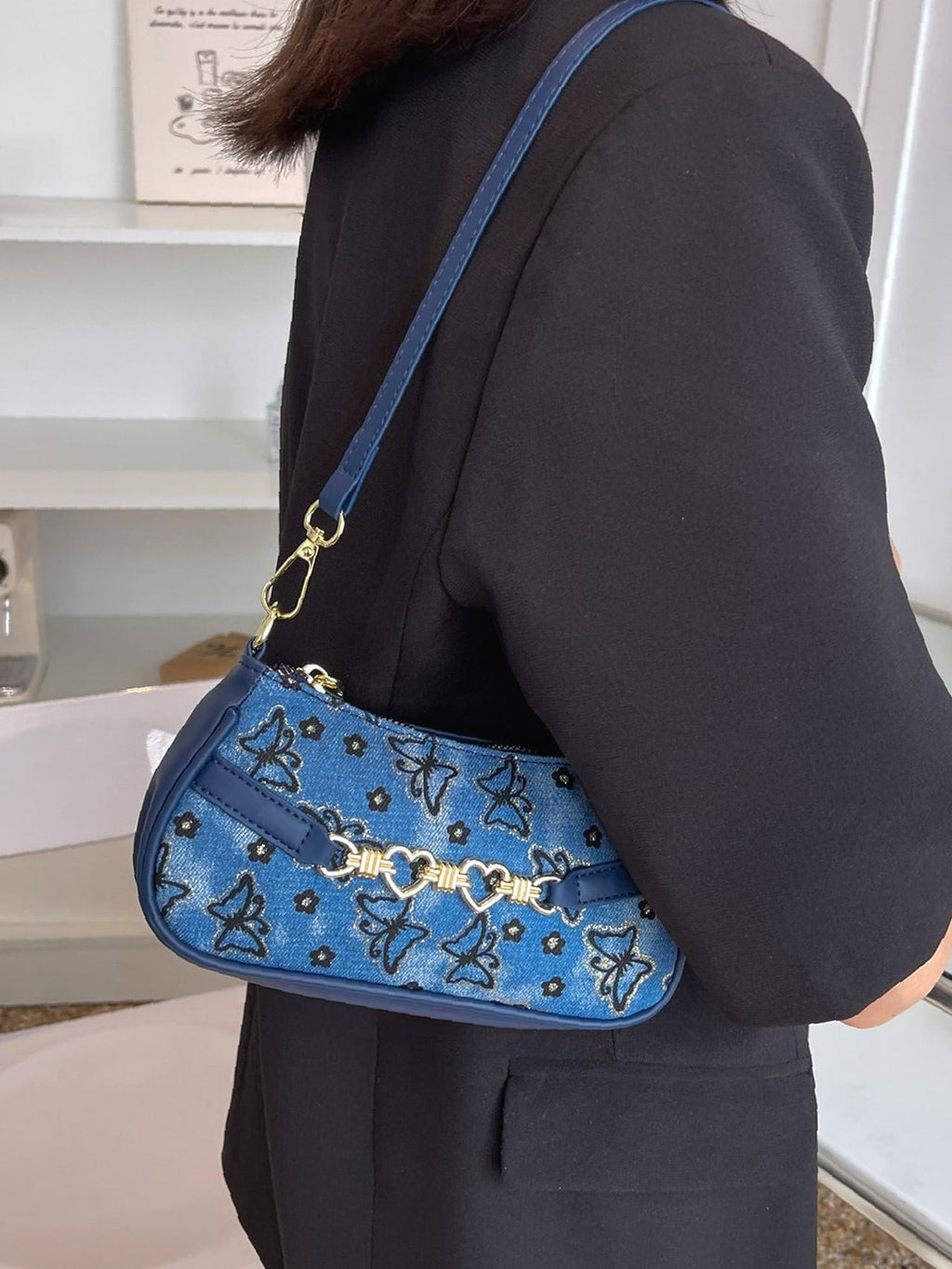 Baguette Shoulder Bag with Letter and Geometric Heart Graphic for Women