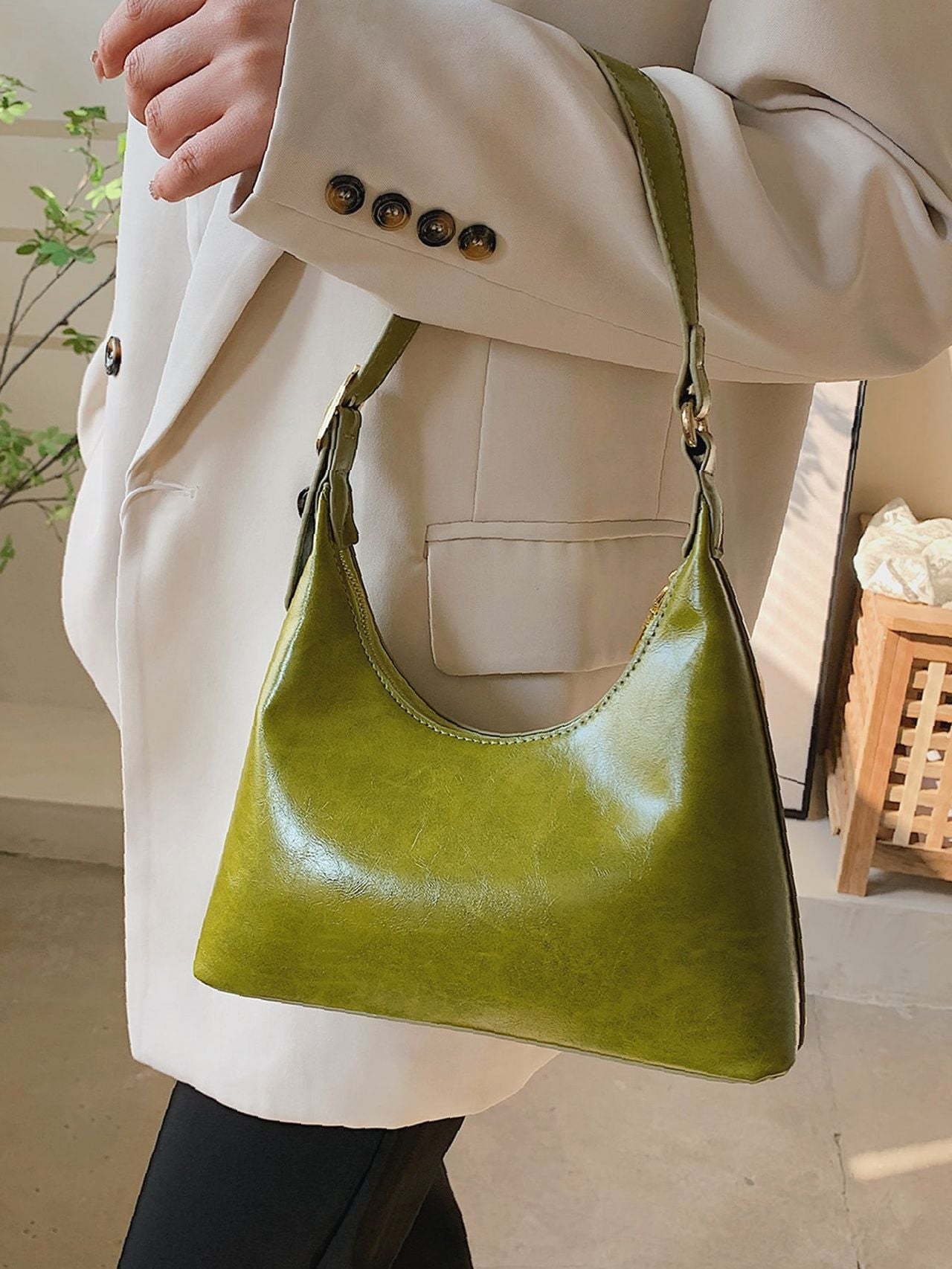 Baguette Shoulder Bag for Women Minimalist Handbag