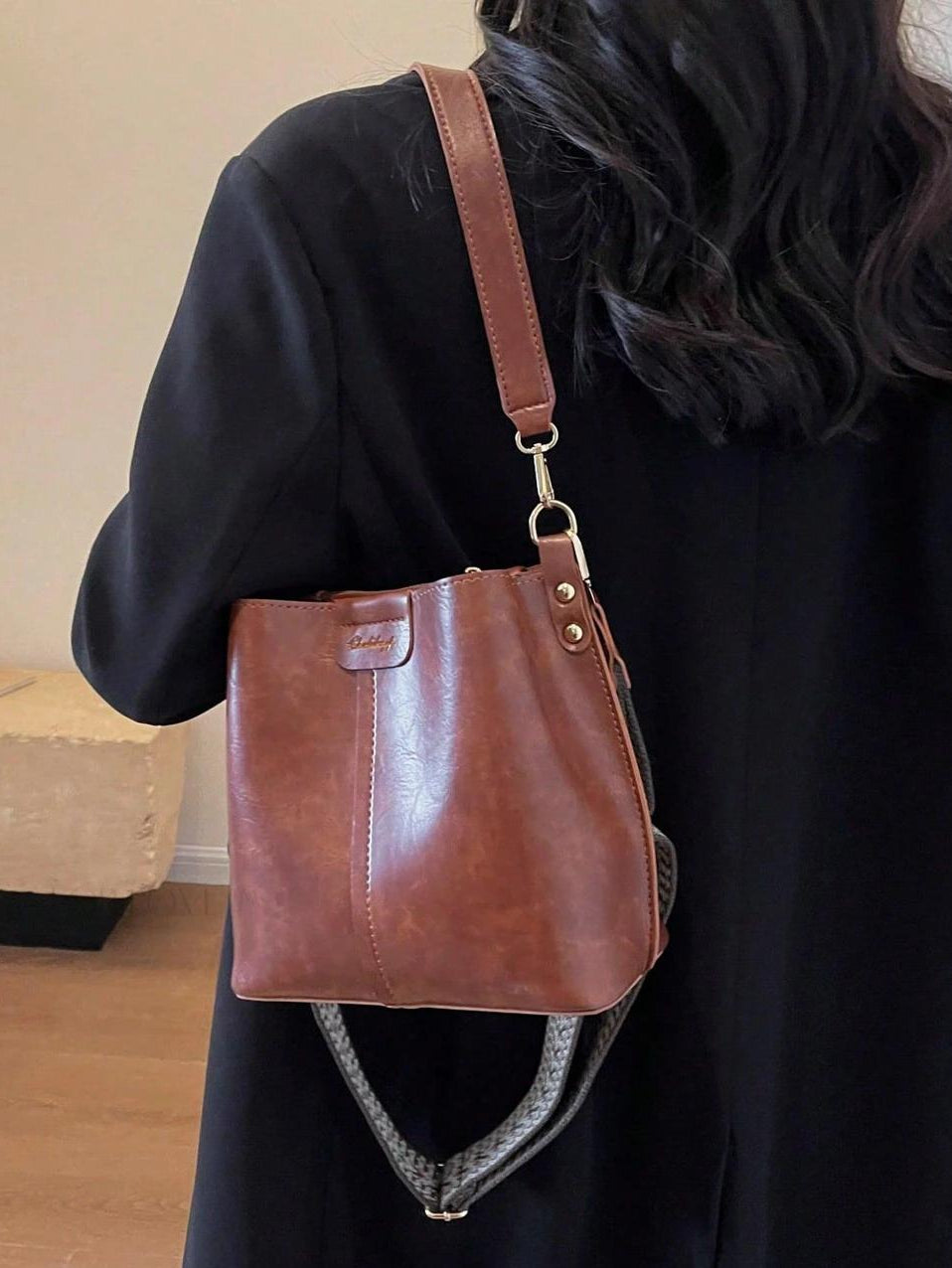 PU Bucket Bag Versatile Shoulder Handbag Women Tote Bag