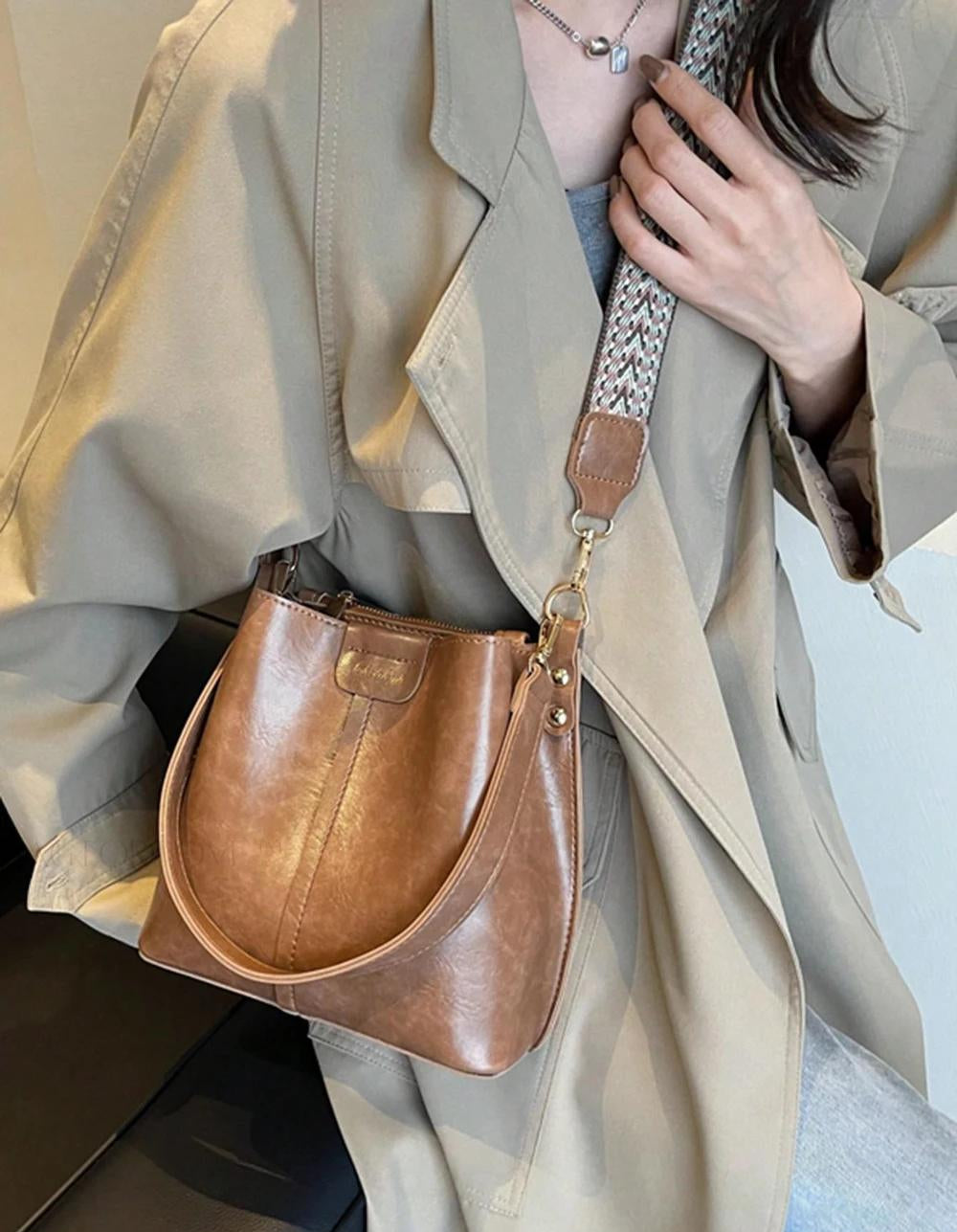 PU Bucket Bag Versatile Shoulder Handbag Women Tote Bag
