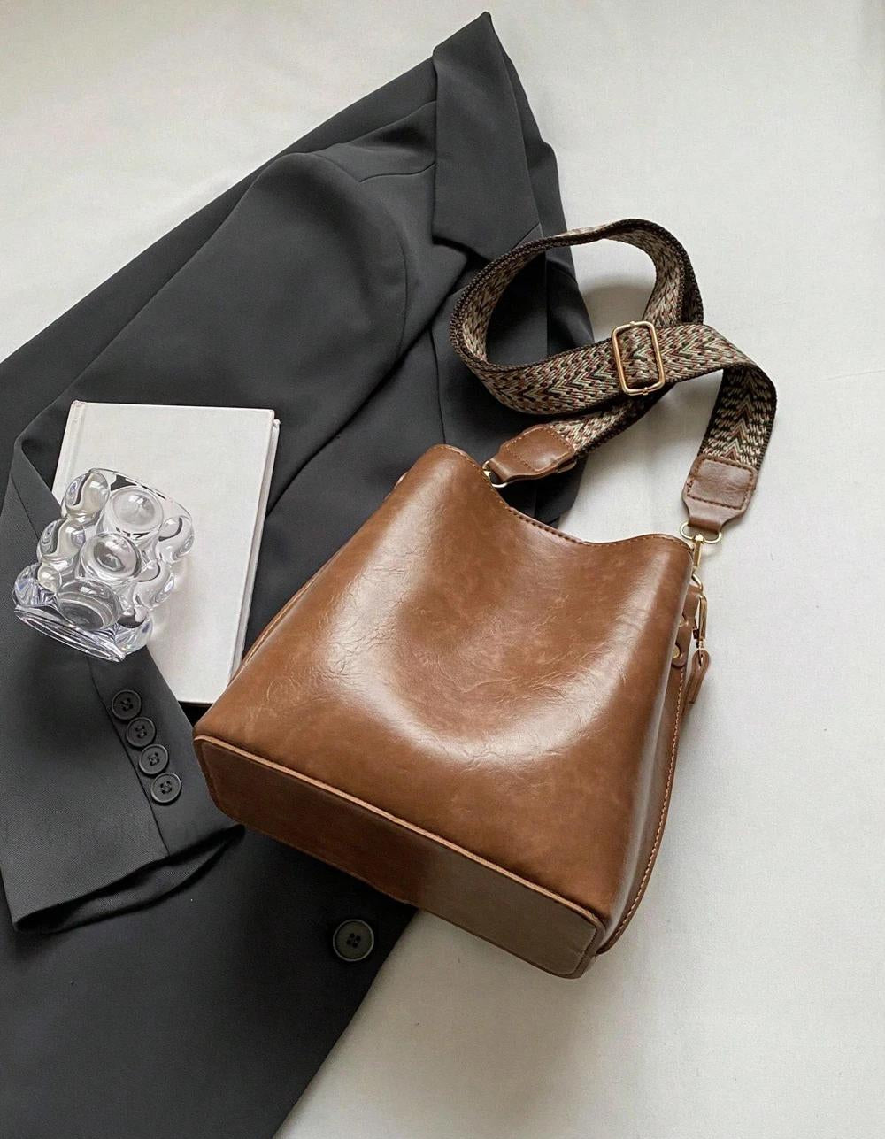 PU Bucket Bag Versatile Shoulder Handbag Women Tote Bag