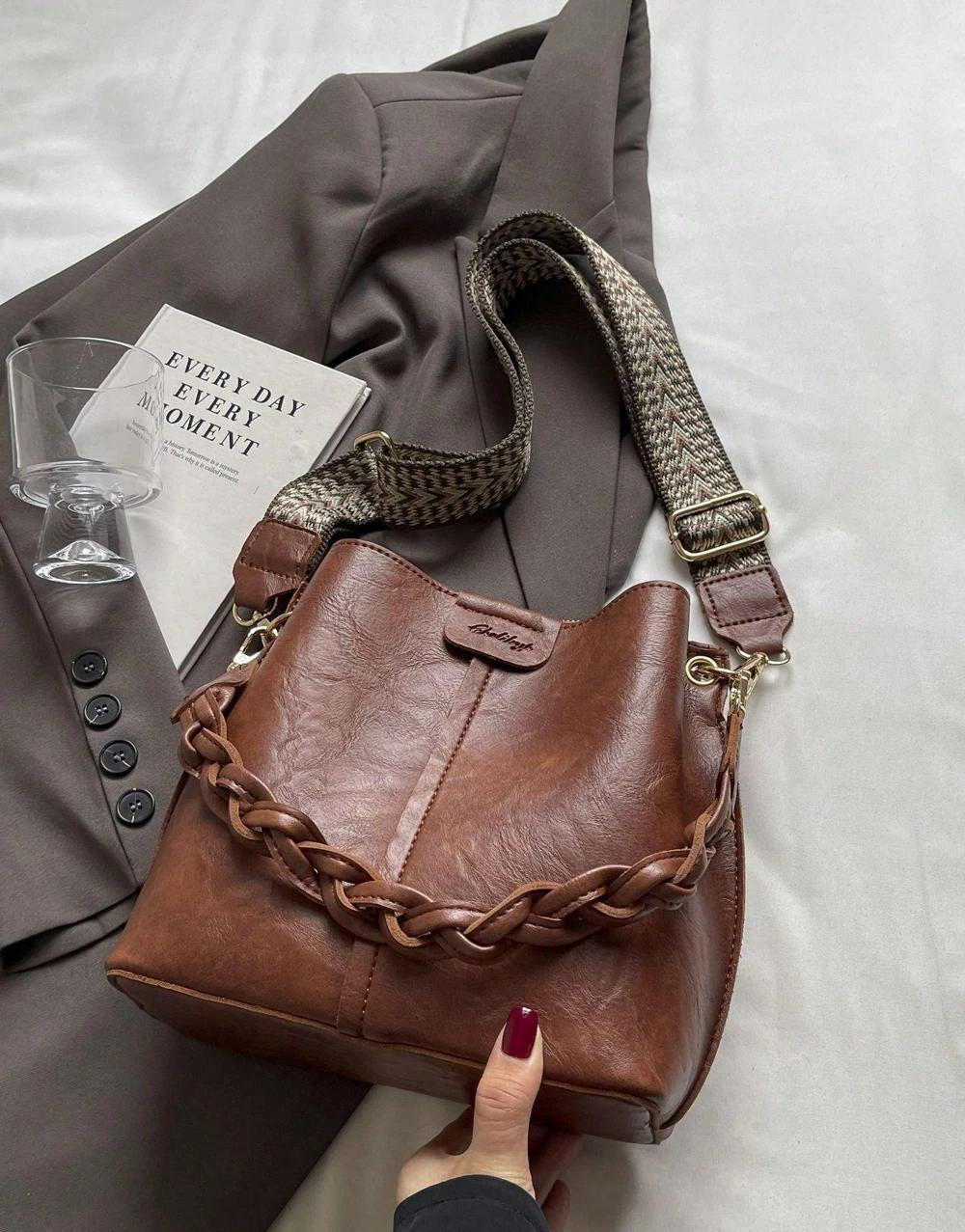 PU Bucket Bag Versatile Shoulder Handbag Women Tote Bag
