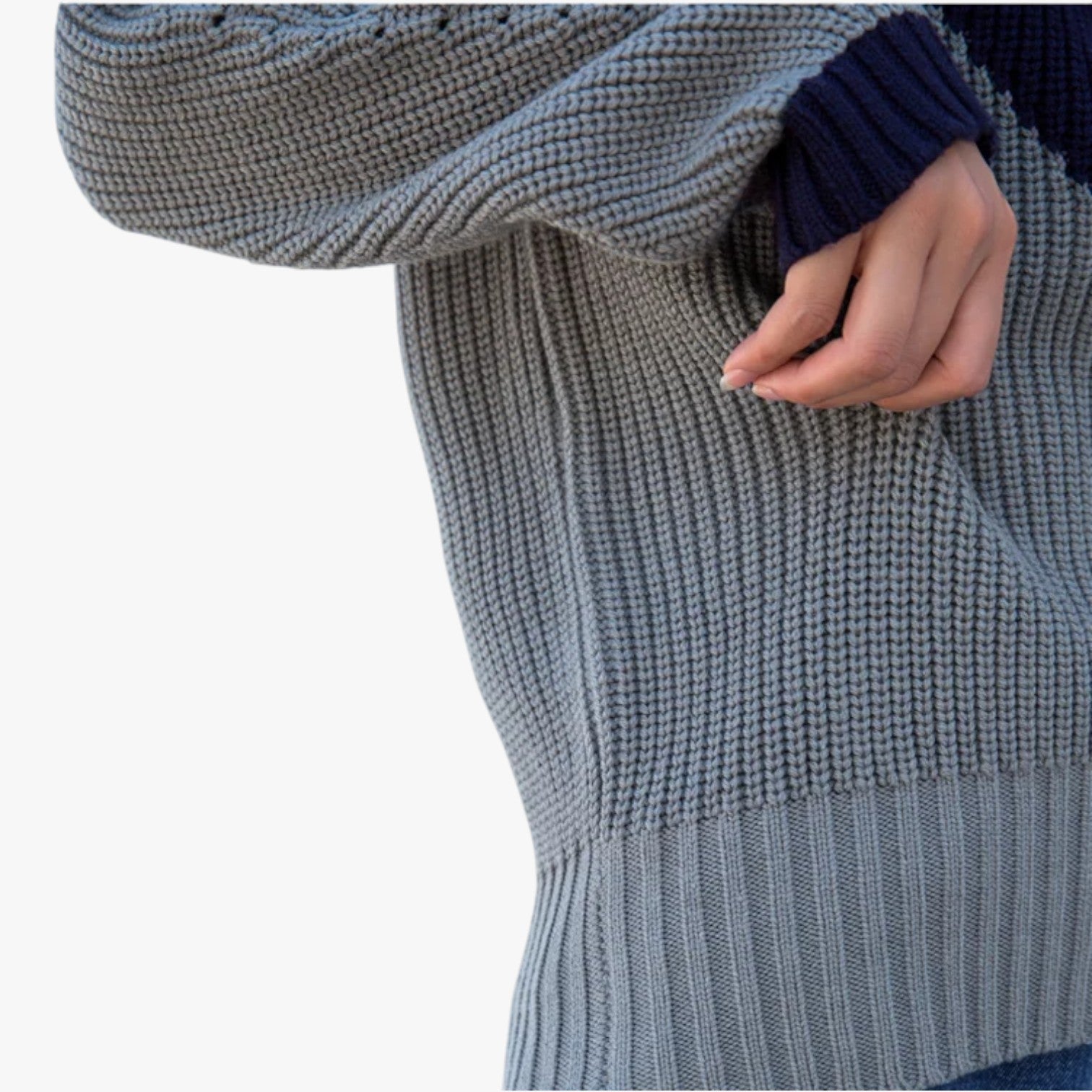Women’s Crew Neck Geometric Knit Sweater